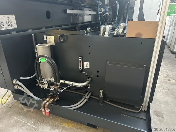 Spuitgietmachine Sumitomi Demag Systec 350/720-2300