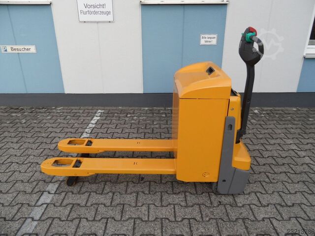 Porta-paletes manual Jungheinrich EJE 116 - Baujahr 2020 - wenig Stunden