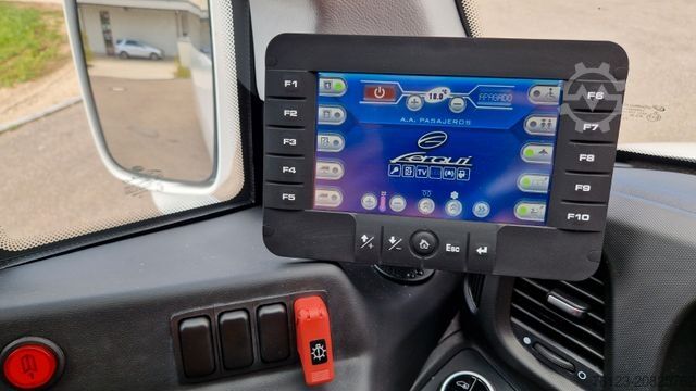 Minibus IVECO Daily 70 Vorlauffahrzeug Ferqui Sunrise 2,5 m B