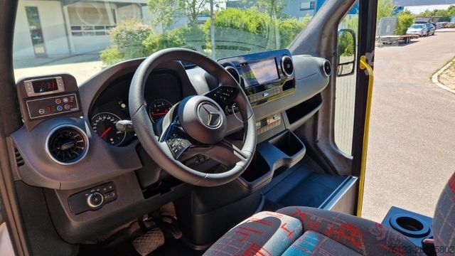 Minibus MERCEDES-BENZ 515 Sprinter 22 Schlafsessel Vorlauffahrzeug 2x