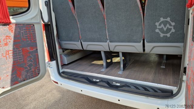 Minibus MERCEDES-BENZ 515 Sprinter 22 Schlafsessel Vorlauffahrzeug 2x