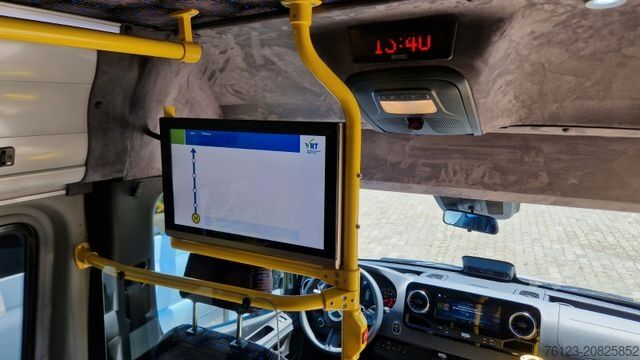 Minibus MERCEDES-BENZ Sprinter 517 Heckniederflur Vorlauffahrzeug