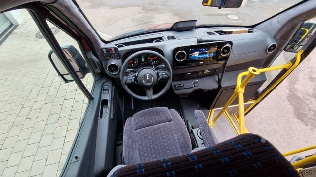 Minibus MERCEDES-BENZ Sprinter 517 Heckniederflur Vorlauffahrzeug