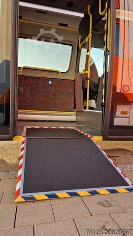 Autobus miejski MERCEDES-BENZ 3 x Lagerfahrzeug Bürgerbus Niederflur 9 Sitze