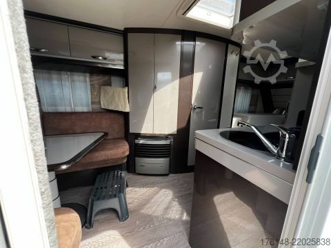 Τροχόσπιτο Hobby Premium 495 UL