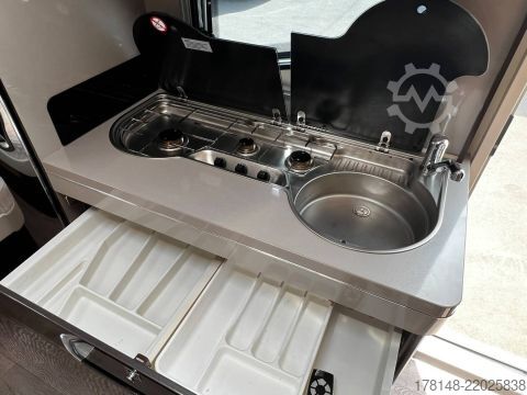 Τροχόσπιτο Hobby Premium 495 UL