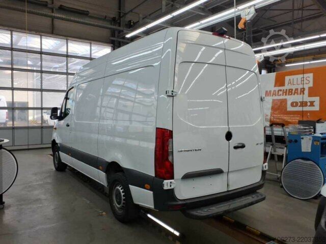 Furgon Mercedes-Benz Sprinter 317 CDI,L2H2,Automatik,Kamera,LED