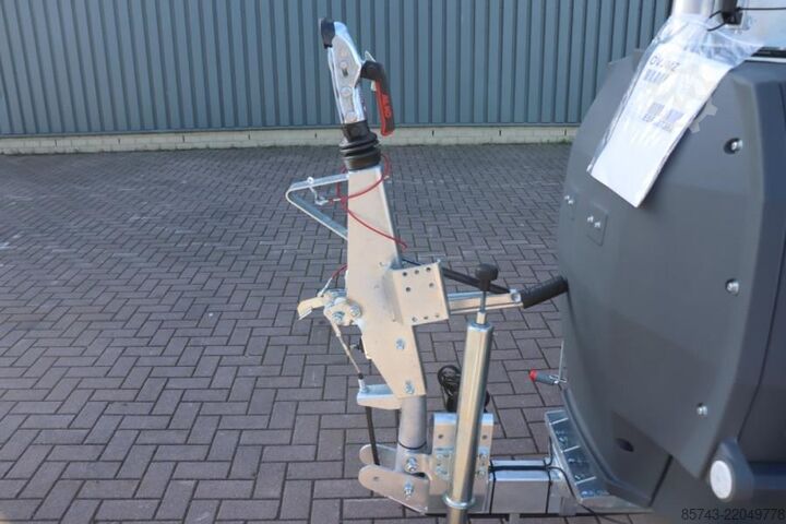 Lichtturm Atlas Copco Hilight H6+ Valid inspection, Max Boom Height 8m,