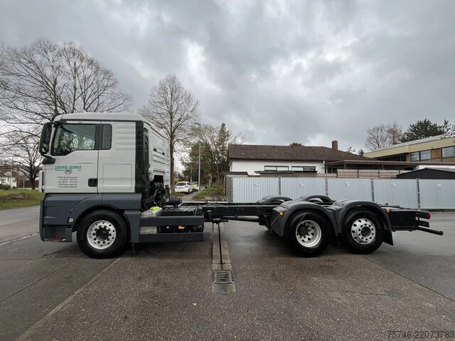 Podvozek s kabinou MAN TGX 26.480 6x2 FLL* Chassis* Nebenantrieb*ALCOA...