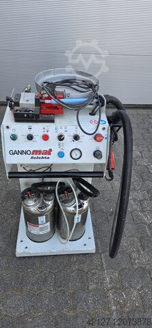 Dübeleintreibautomat Ganner / Gannomat Selekta