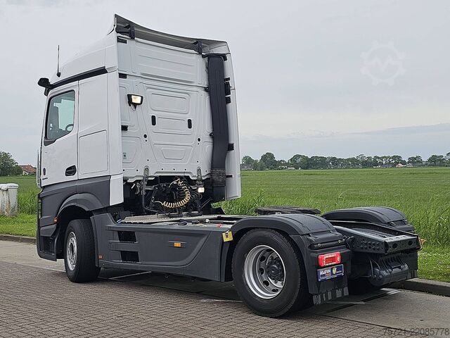 Standard-SZM MERCEDES-BENZ ACTROS 1845 LS MP5 RETARDER 2X TANK