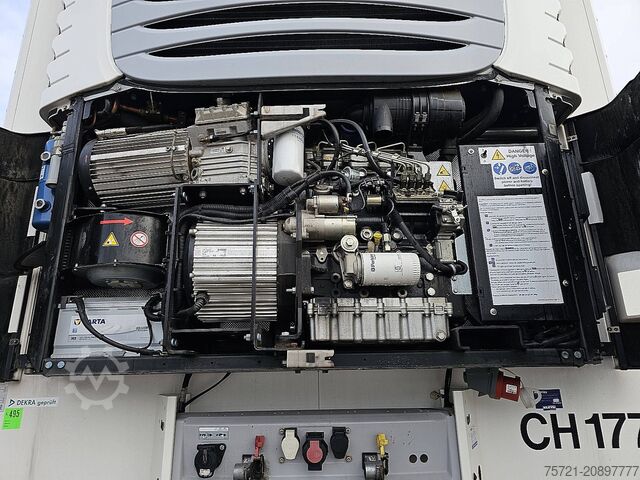 Transport chłodniczy/mrożony SCHMITZ SKO 24