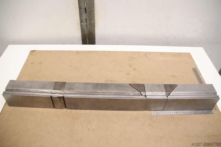 Dělený ohraňovací nástroj 1053 mm unbekannt 97/97 mm 90°