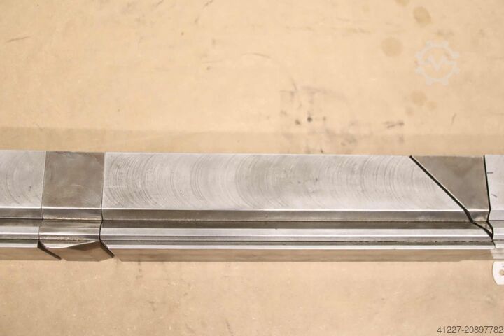 Dělený ohraňovací nástroj 1053 mm unbekannt 97/97 mm 90°