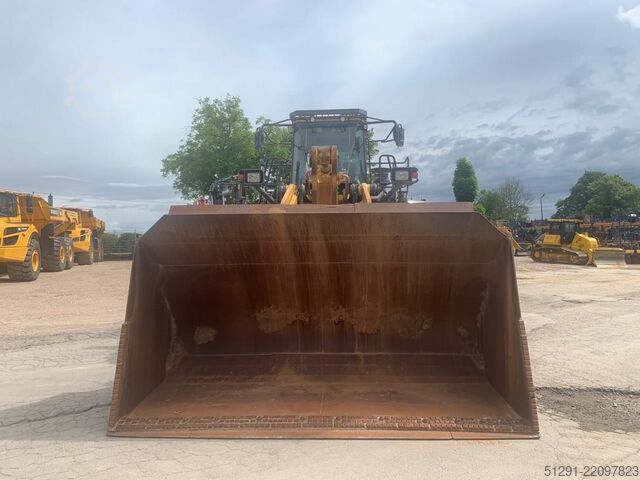 Radlader Komatsu WA500-8