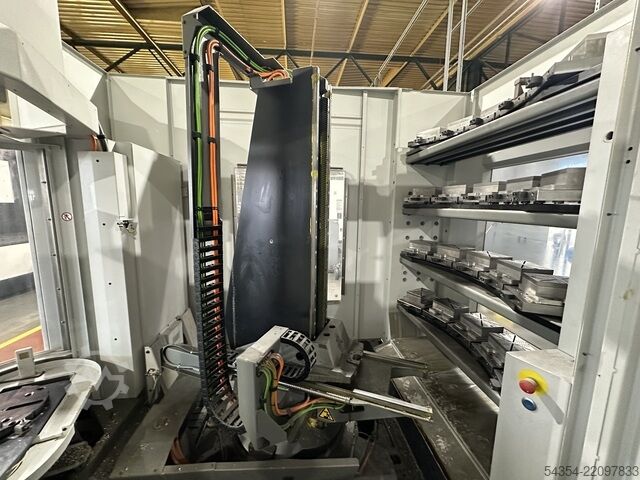 Megmunkáló központ Hermle C250U 5 Axis