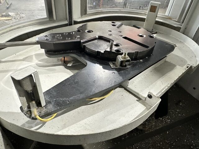 Megmunkáló központ Hermle C250U 5 Axis