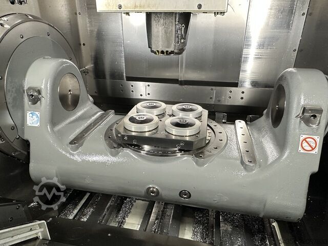 Megmunkáló központ Hermle C250U 5 Axis