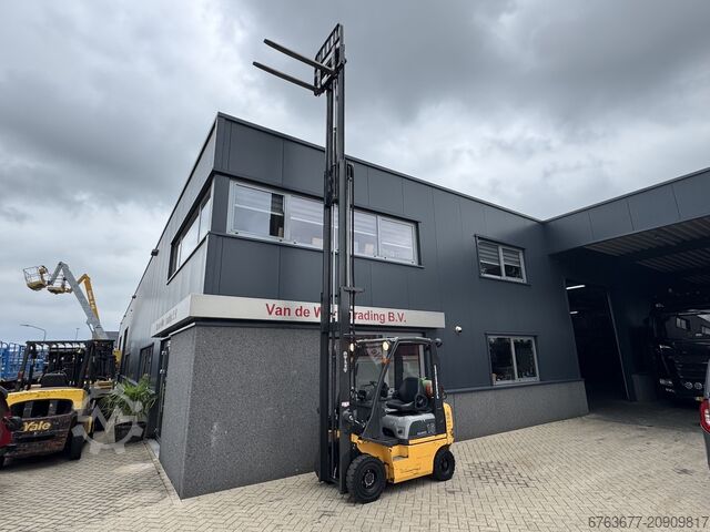 Gaffeltruck Atlet P1D1A15LT Triplo 650 Freelift/Sideshift 760 TIMER LPG 2012 ATLET Atlet P1D1A15LT Triplo 650 Freelift/Sideshift  760UUR  LPG 2012