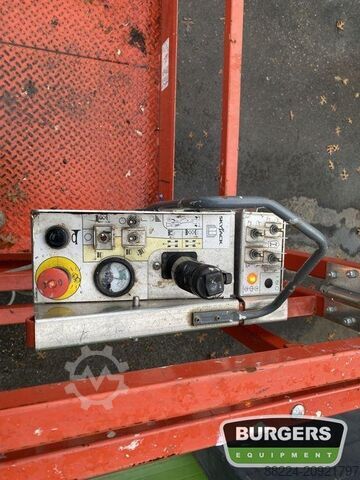 Elevador de tesoura Skyjack SJ6832 RTE