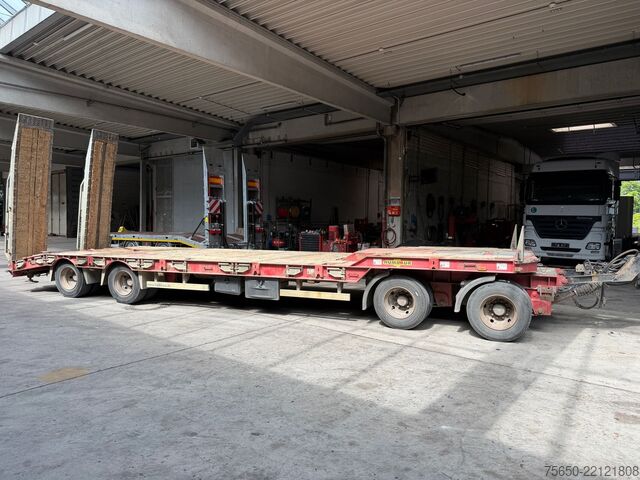 Remorcă cu platformă joasă  T4  4 Achs Tiefladeranhänger