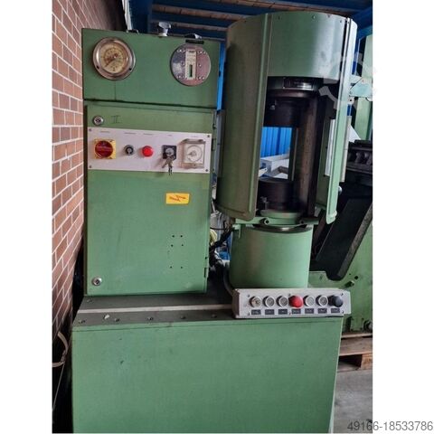 Zakkende pers SACK & KIESSELBACH TP 18