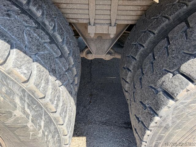 Betonszállító teherautó DAF CF 85.480