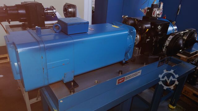 Dinamometar Instron DTB 2