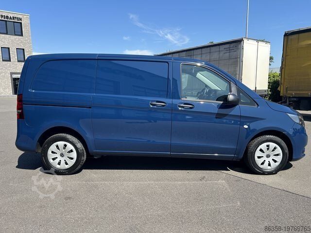 Skåpbil MERCEDES-BENZ Vito 114 CDI KA PRO kurz Kamera Navi Sitzhzg. ..
