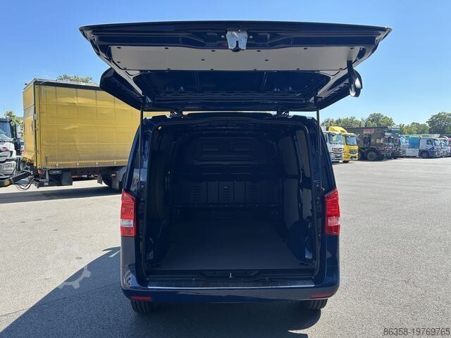 Skåpbil MERCEDES-BENZ Vito 114 CDI KA PRO kurz Kamera Navi Sitzhzg. ..