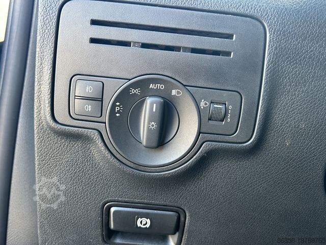 Skåpbil MERCEDES-BENZ Vito 114 CDI KA PRO kurz Kamera Navi Sitzhzg. ..