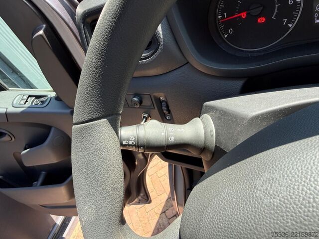 Paarden transport Renault Master STX S3 Paardenwagen Hengsten uitvoering ...