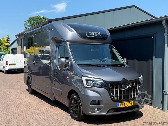 Paarden transport Renault Master STX S3 Paardenwagen Hengsten uitvoering ...