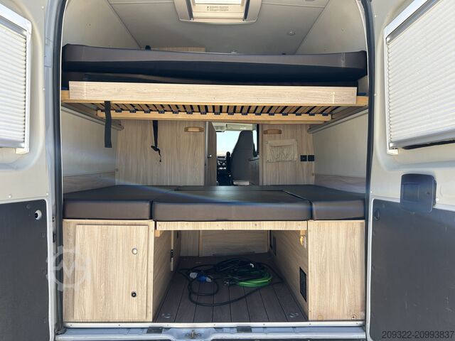 Caravane/camping-car Fiat Weinsberg Carabus 600 K | 4 posti letto | Completamente attrezzato