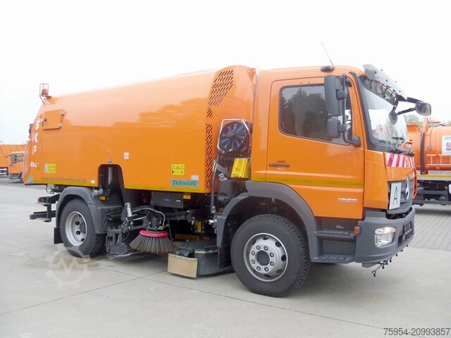 Balayeuse de voirie Mercedes-Benz Atego 1323 LKO 4x2 / Themis S7B