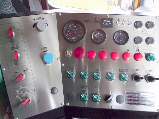 Balayeuse de voirie Mercedes-Benz Atego 1323 LKO 4x2 / Themis S7B