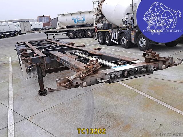 Containertransport Vanhool 