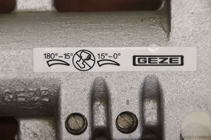 Türschließer Geze TS 500 NV 0672-CPR-0121