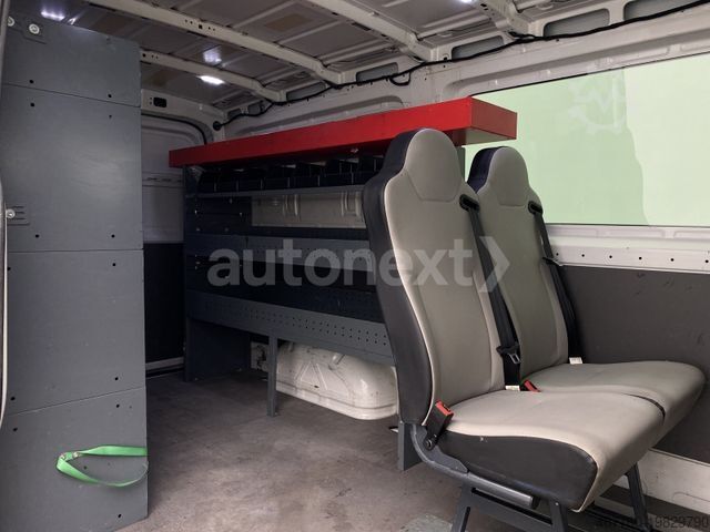 Panelová dodávka VOLKSWAGEN Crafter 35 MIXTO 5-SITZE *Werkstatt* AHK 3,0t (6