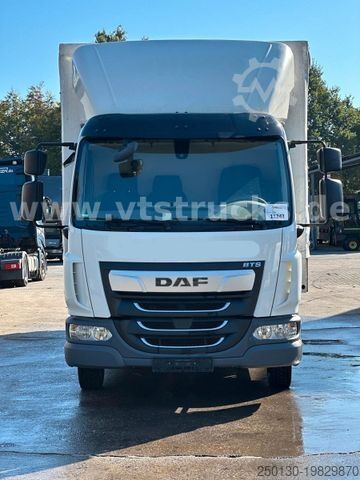 Curtain sider van DAF LF 210 4x2 Pritsche+Plane, Ladebordwand 7,5 t.