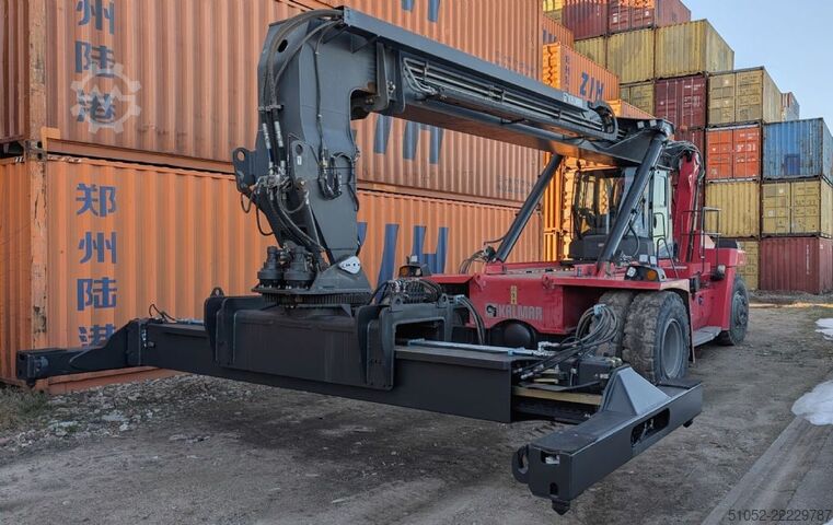 Üres konténer reachstacker Kalmar DRG100-54S6