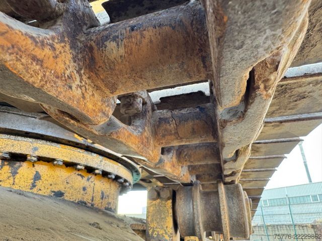 Excavadora de cadenas KOMATSU PC 300 NLC-5K