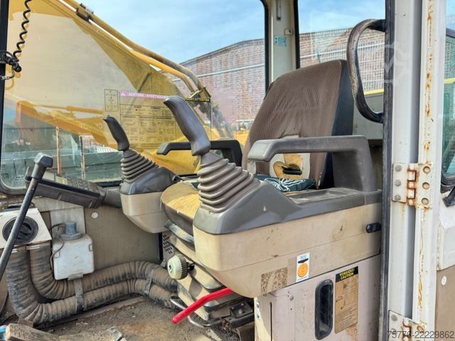 Excavadora de cadenas KOMATSU PC 300 NLC-5K