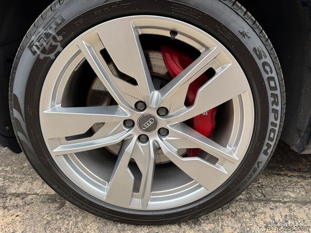 Pick-up AUDI SQ7 4.0 TDI quattro tiptronic