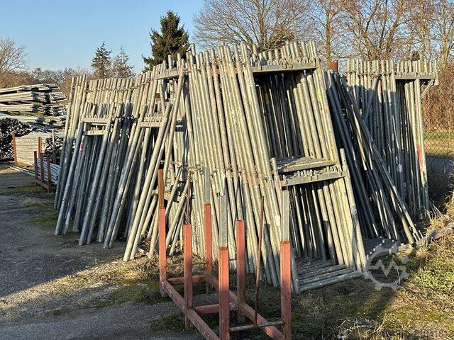 Byggestillads > 8.000 m² Plettac SL70