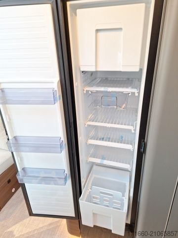 Integriertes Wohnmobil HYMER/ERIBA B-Klasse MC I 680 ALDE, Autarkie-Paket Smart