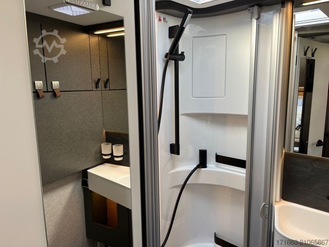 Teilintegriertes Wohnmobil HYMER/ERIBA ML-T 580 4x4 | OHNE Toilette