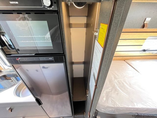 Teilintegriertes Wohnmobil HYMER/ERIBA ML-T 580 4x4 | OHNE Toilette