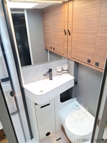 Integriertes Wohnmobil HYMER/ERIBA B-Klasse MC I 600