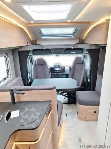 Teilintegriertes Wohnmobil HYMER/ERIBA B-Klasse MC T 600